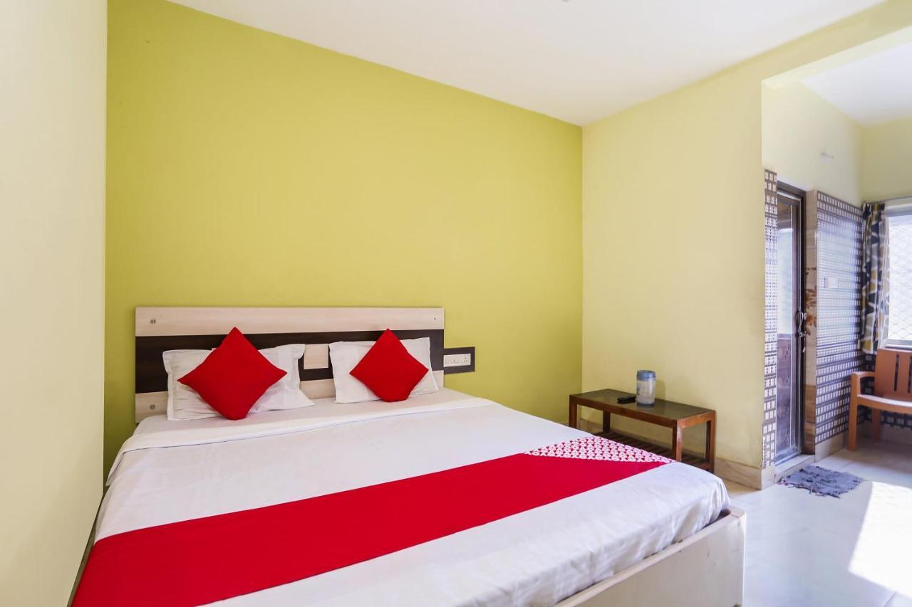 Oyo 68370 Subhalaxmi Guest House Пури Екстериор снимка