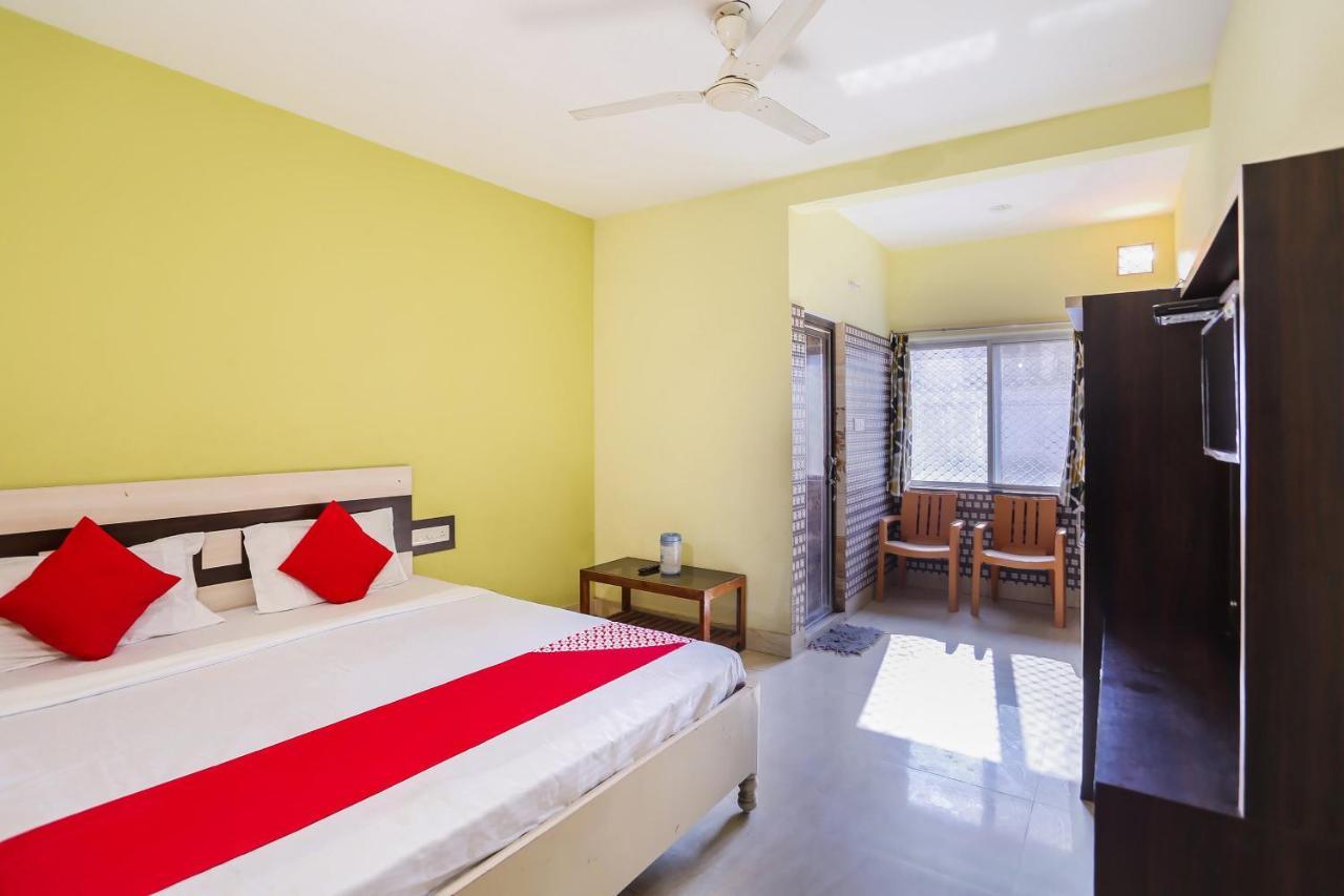 Oyo 68370 Subhalaxmi Guest House Пури Екстериор снимка